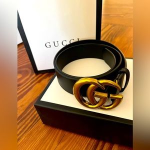 Leather Gucci belt